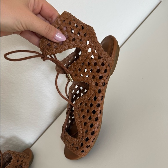 New Joie 100% leather Brown Woven gladiator lace up Sandals - Picture 4 of 10